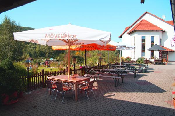 Hotel Fasold Sulzfeld  Ngoại thất bức ảnh