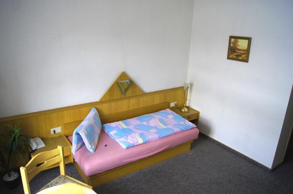 Hotel Fasold Sulzfeld  Phòng bức ảnh