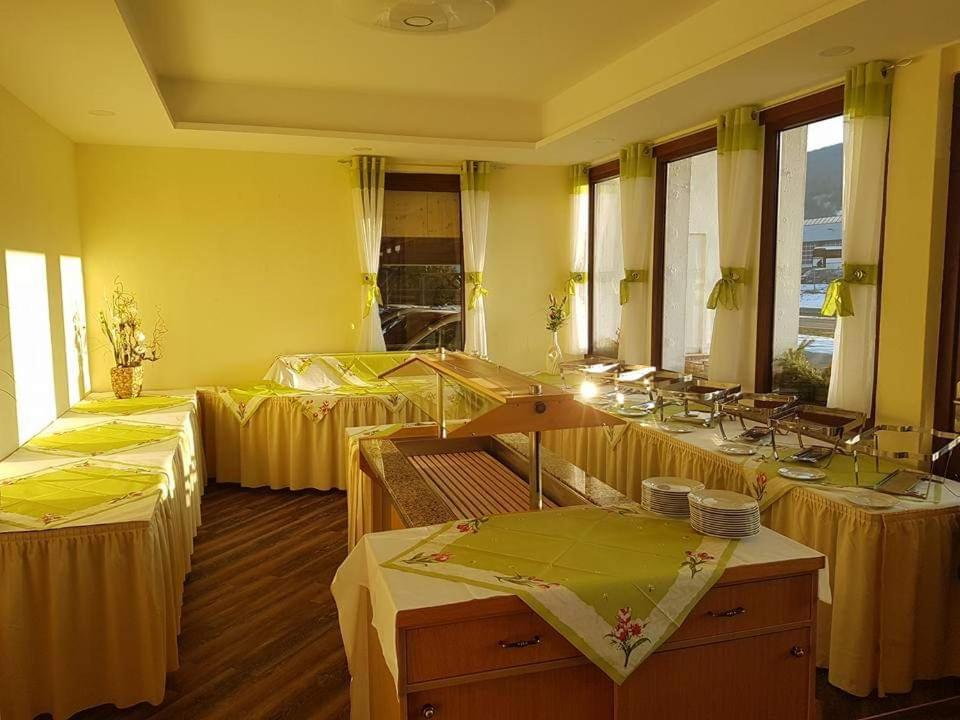 Hotel Fasold Sulzfeld  Ngoại thất bức ảnh